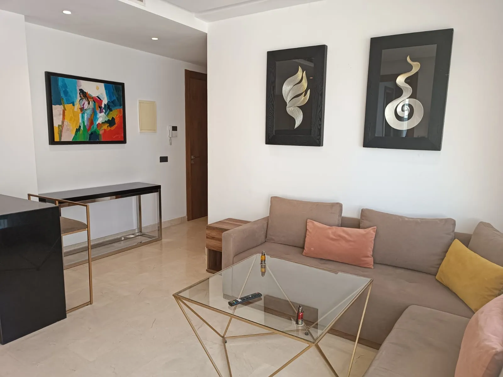Bel appartement à louer à Marrakech, situé au rez-de-chaussée