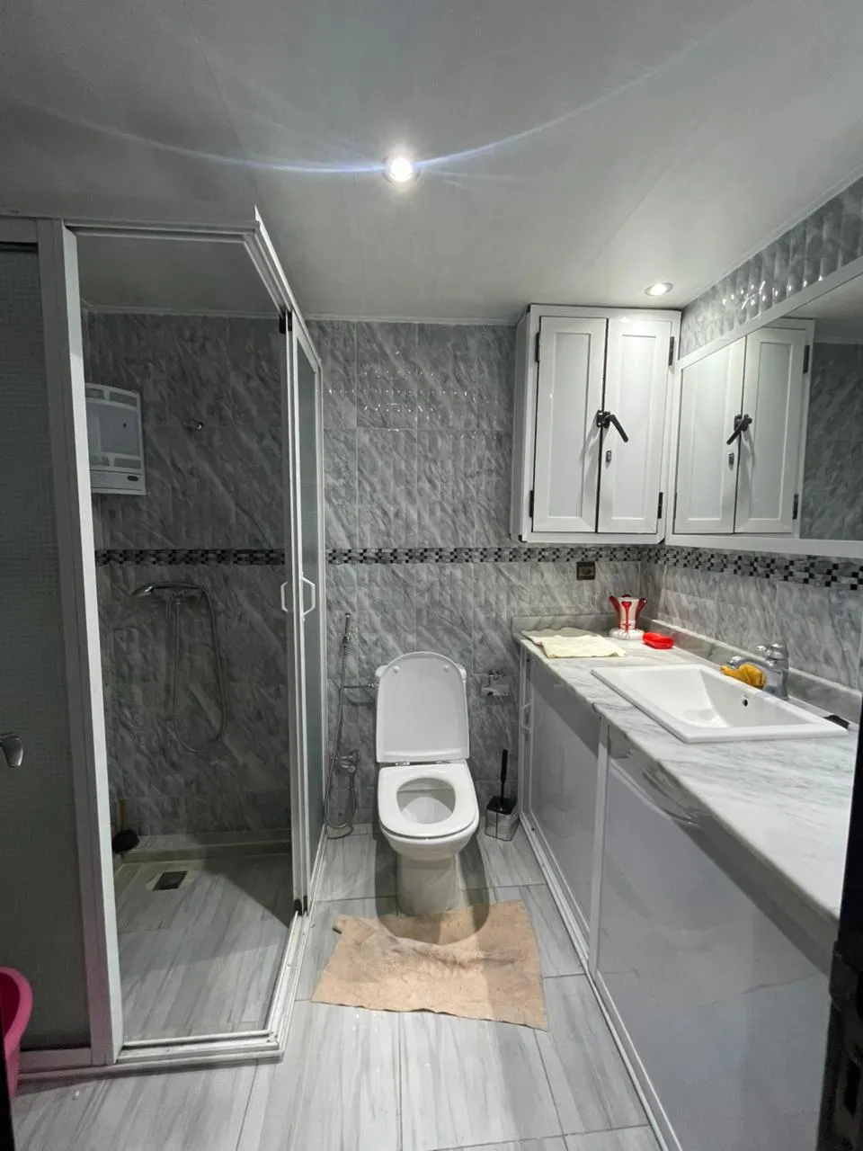 Appartement élégant à louer dans une résidence sécurisée à Hay Salam, Agadir.