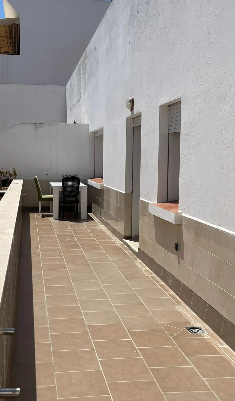 Appartement de luxe à louer près de la corniche de Tanger 150 mètres 