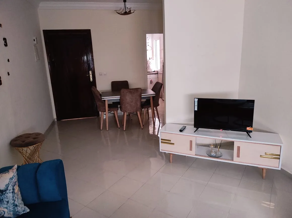 Bel appartement à louer à Boukhalef, Tanger – 2 chambres et un salon.