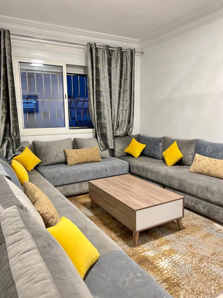 Appartement magnifique à louer à Rabat, Harhoura, situé au 4ème étage