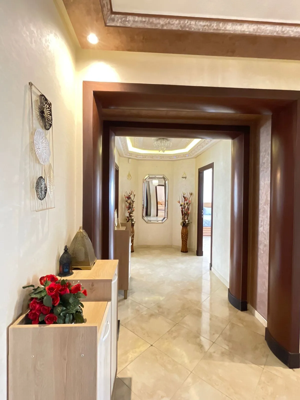 Appartement de luxe à louer près de la corniche de Tanger 150 mètres 