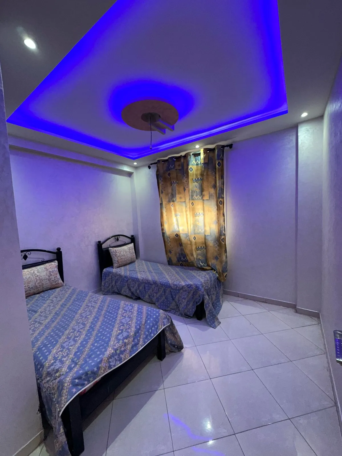 Appartement à louer au quartier Al Mohammadi à Agadir, dans résidence sécurisée.