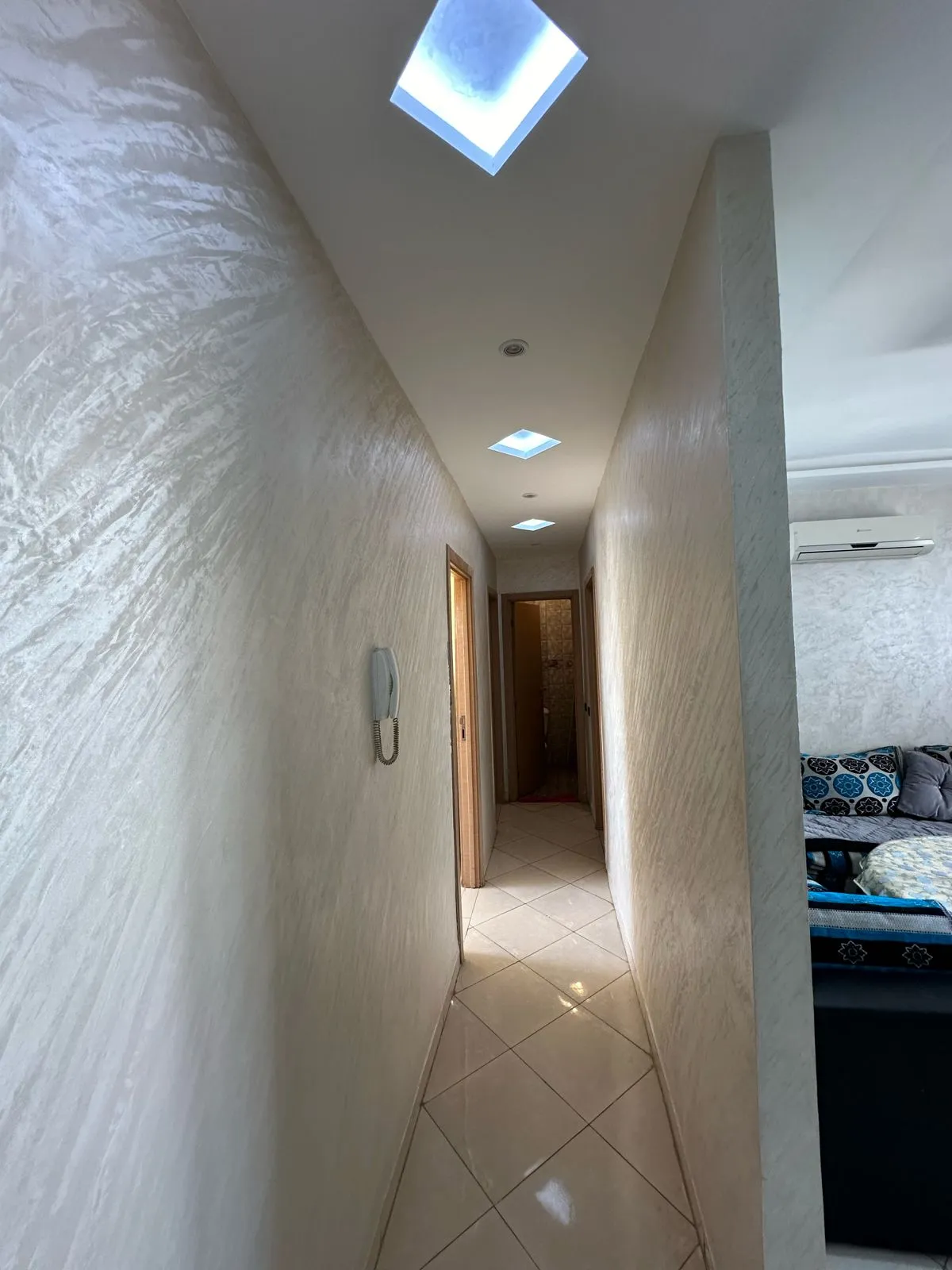 Appartement à louer au quartier Al Mohammadi à Agadir, dans résidence sécurisée.