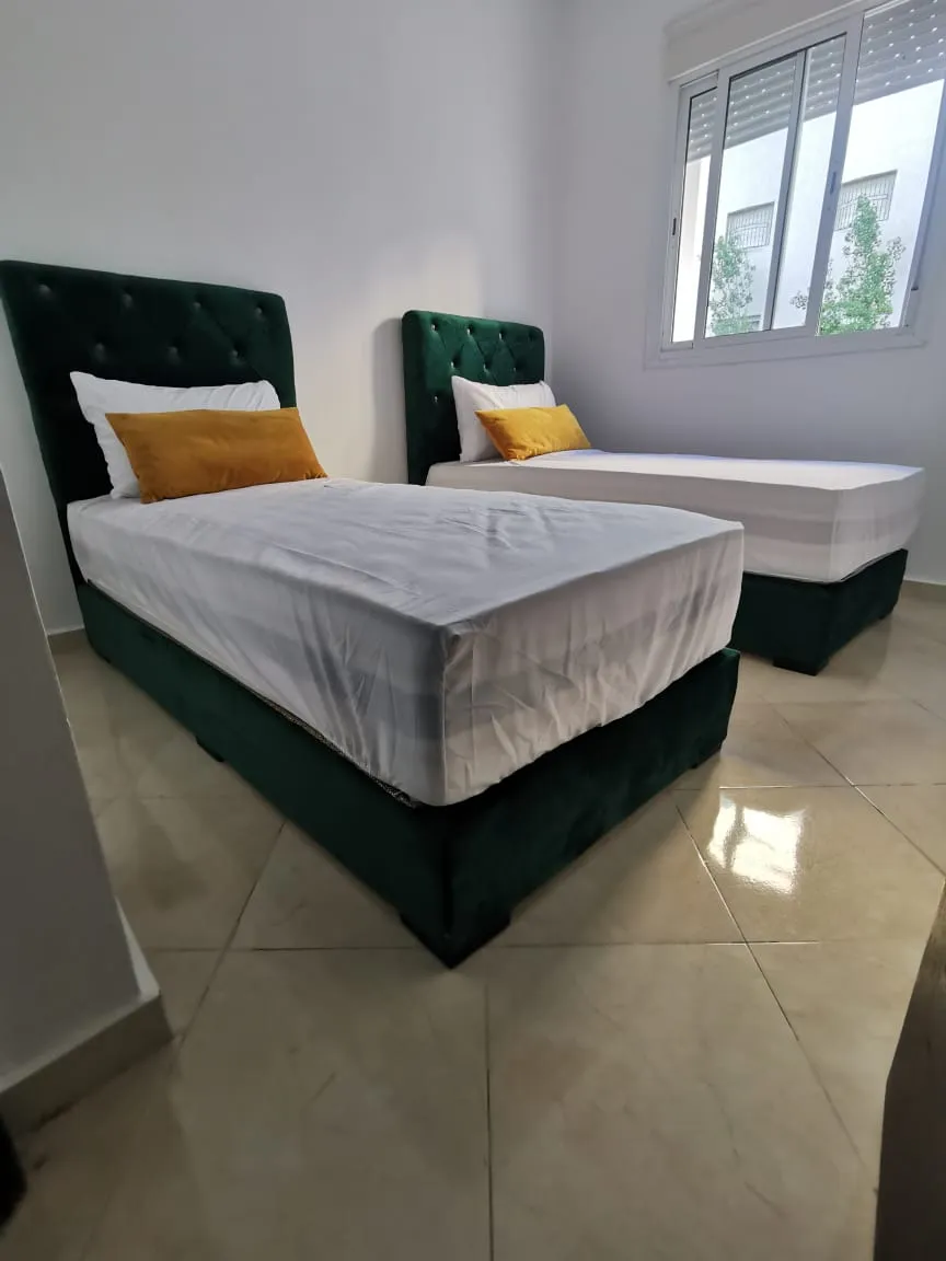 Bel appartement à louer à la journée à Alcudia Smir, au deuxième étage.
