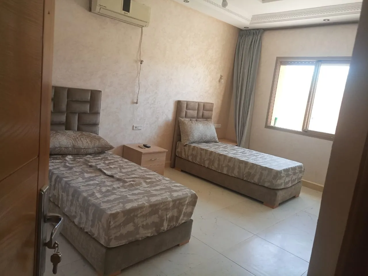 Villa de luxe à louer à Marrakech  Route d’Ourika, avec 4 chambres