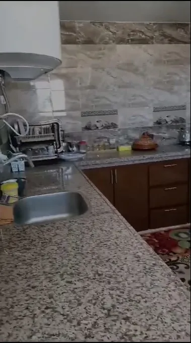 Appartement à louer pour la journée à Chefchaouen, au premier étage.