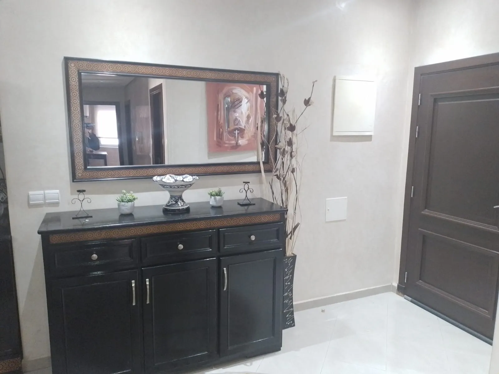 Bel appartement à louer àAgadir d'une superficie de 84 mètres situé au 1er étage