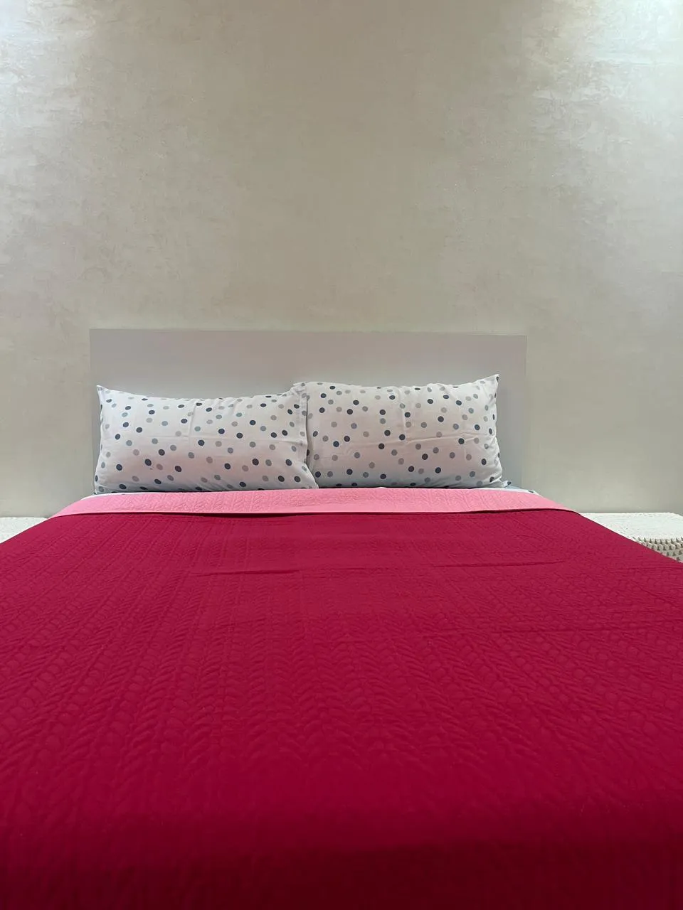 Appartement élégant à louer dans le quartier d'Idrâr à Agadir 2 chambres salon 