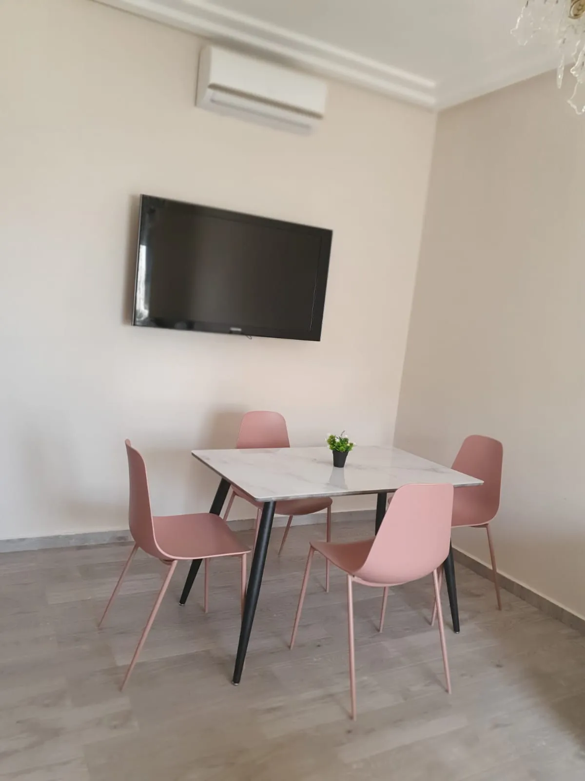 Un bel appartement à louer à Marrakech, situé au quatrième étage