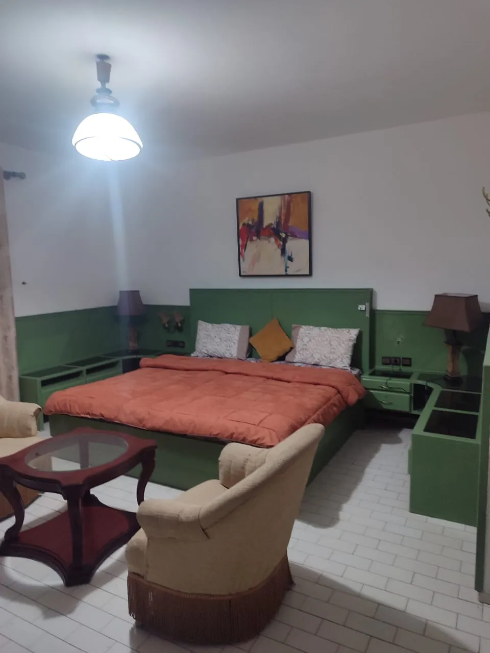 Belle villa à louer à Rabat, Harhoura, avec un grand espace