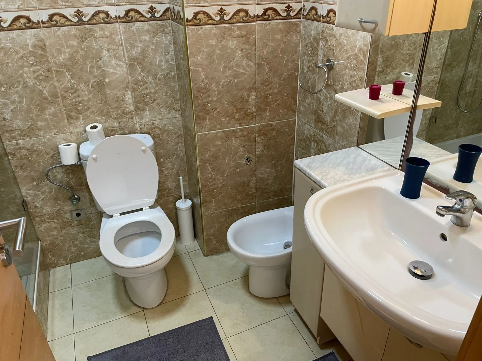 Appartement à louer pour la journée à Casablanca, 154, 3 chambres, 2 salons, 2 salles de bains