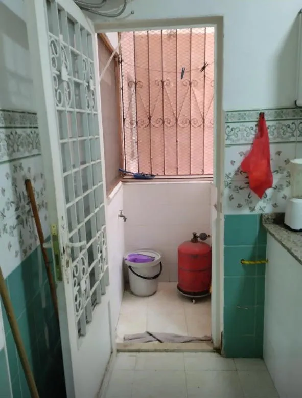 Appartement à louer à Casablanca, 1 chambre, salon, rez-de-chaussée, 40 m².