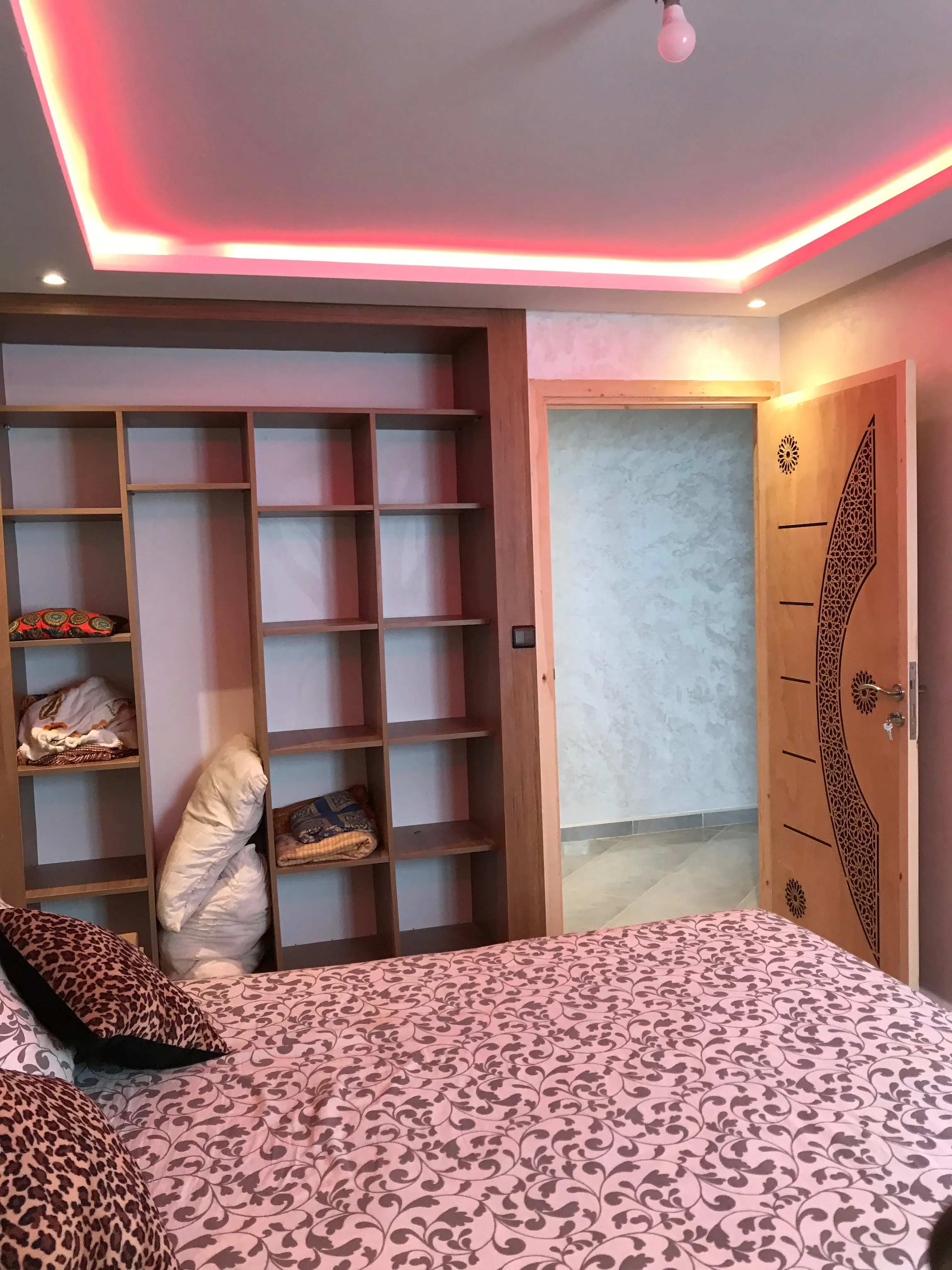 Appartement moderne à louer dans un emplacement idéal, près de la plage.