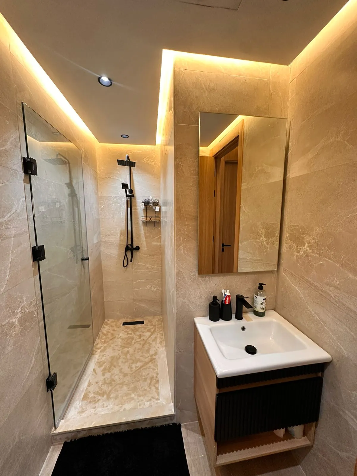 Magnifique studio à louer à Casablanca, quartier Maarif, au 1er étage.