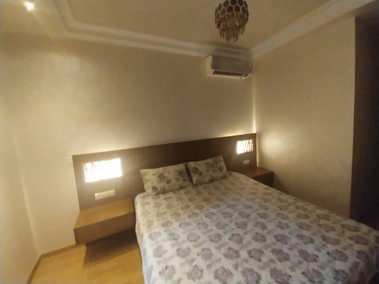Bel appartement à louer à Malabata, Tanger, comprenant deux chambres et 2 salons