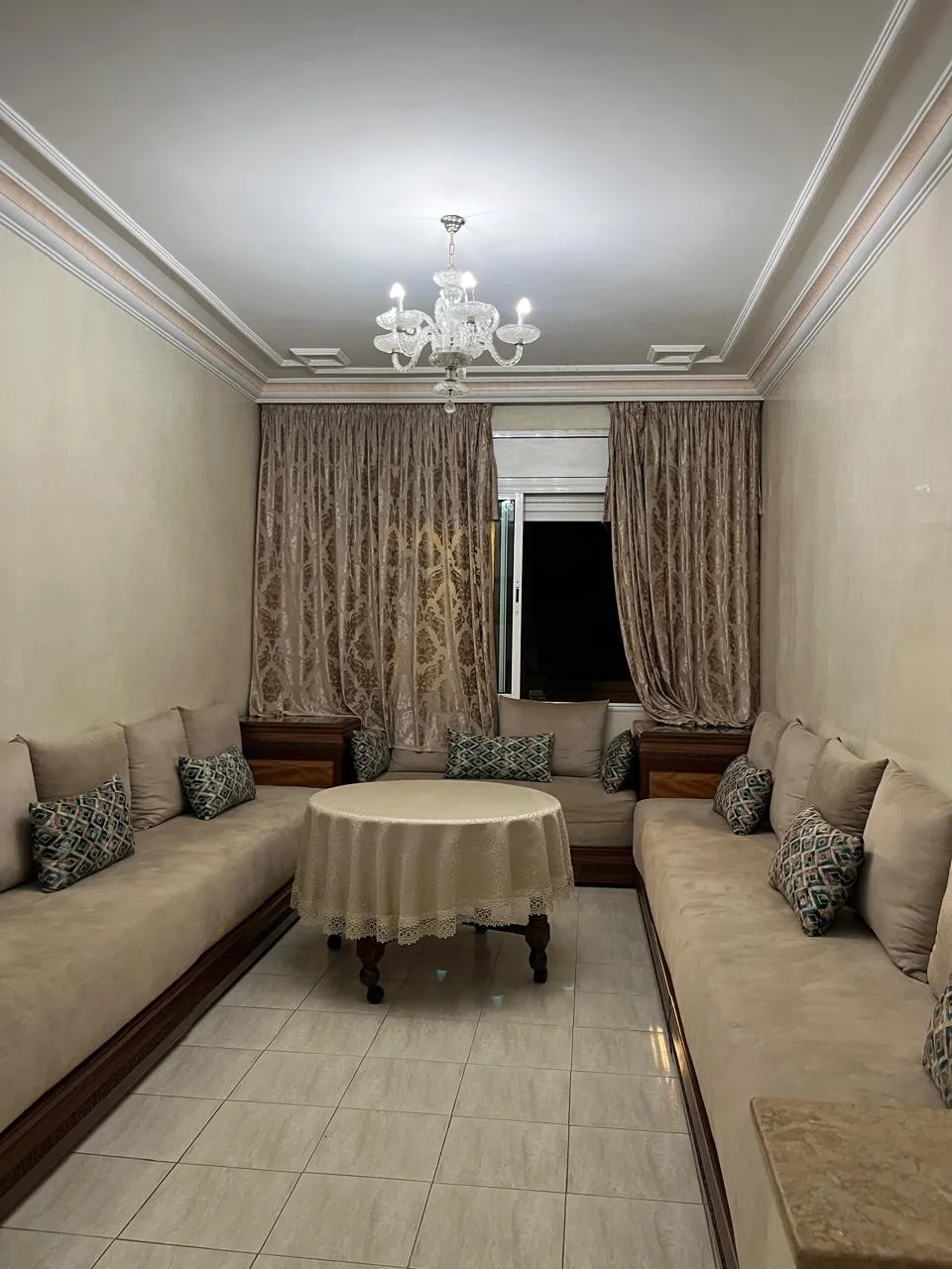Un appartement moderne à louer à Rabat  Quartier Océan, situé au premier étage