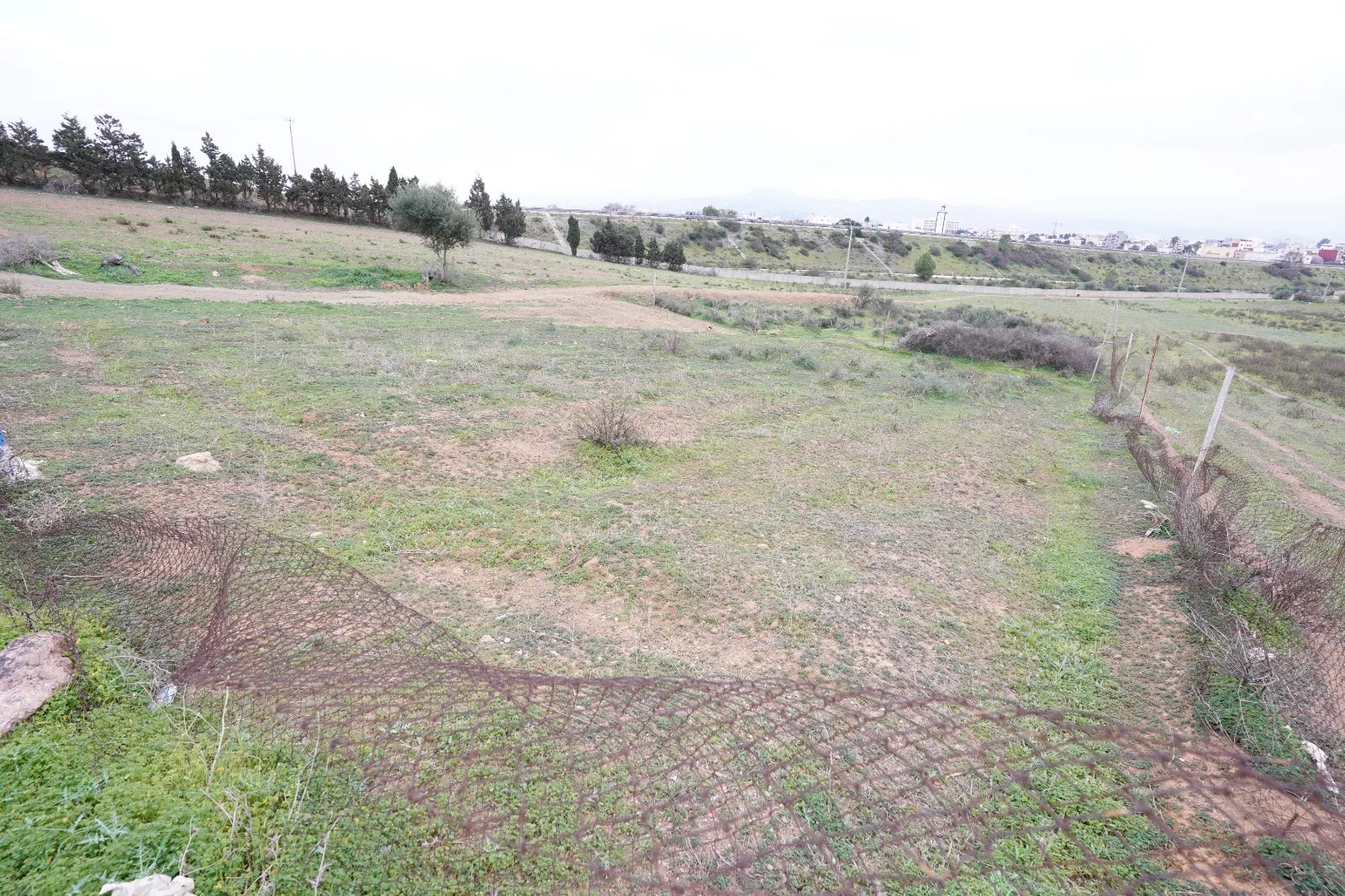 Terrain à vendre à Mellaline, d'une superficie de 700 m² une seule façade