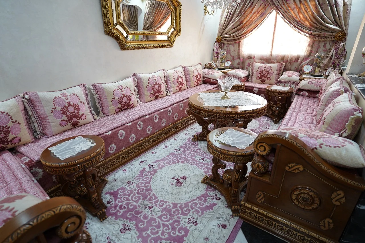 Bel appartement à vendre à Tétouan, 3 chambres, deux salons et un balcon 148 mètres