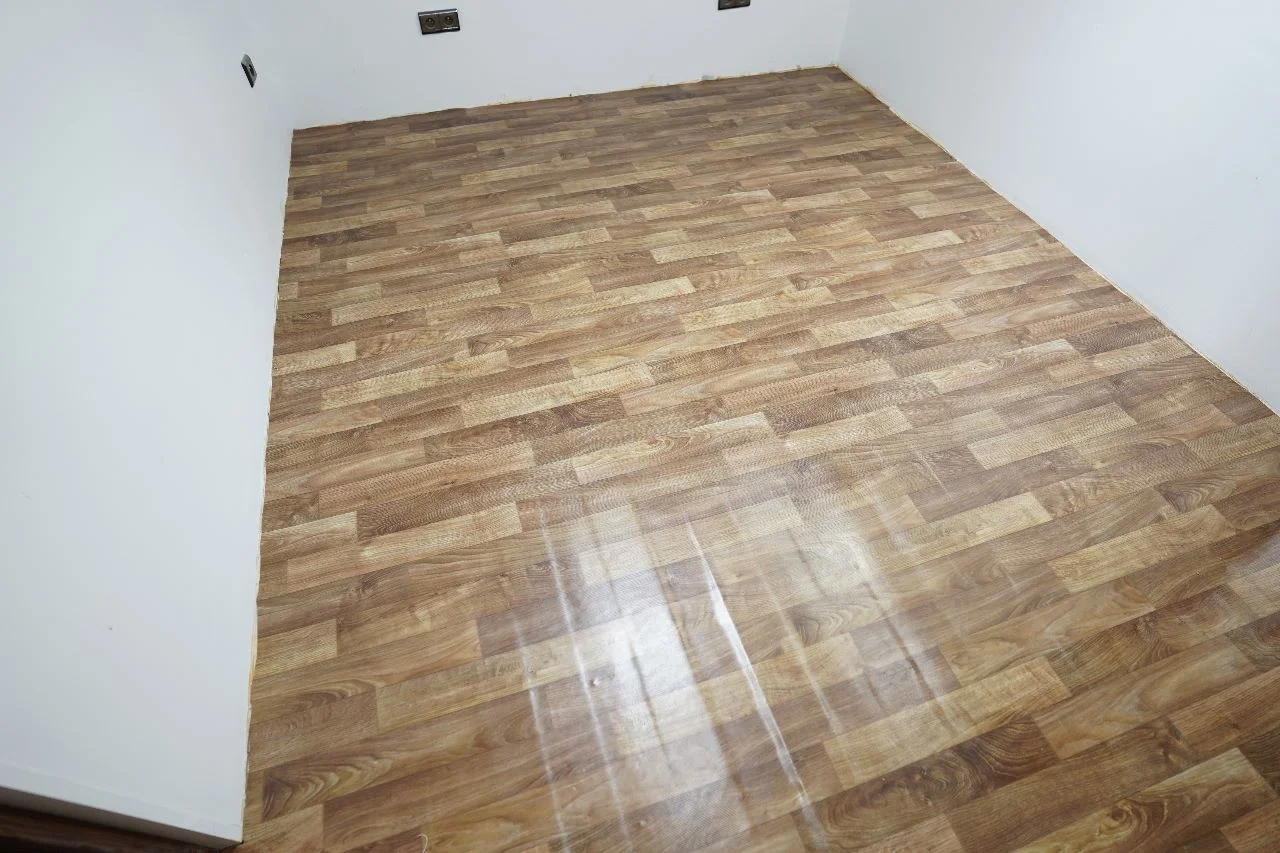 Un grand magasin commercial à louer et à vendre  , dans la ville de Tétouan 112M²