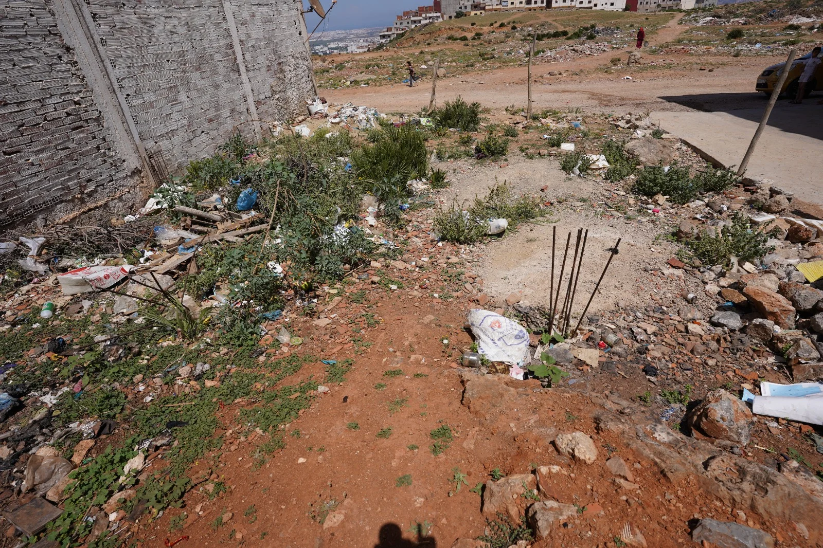 Terrain à vendre à Tétouan, équipé en eau et électricité, 88 mètres