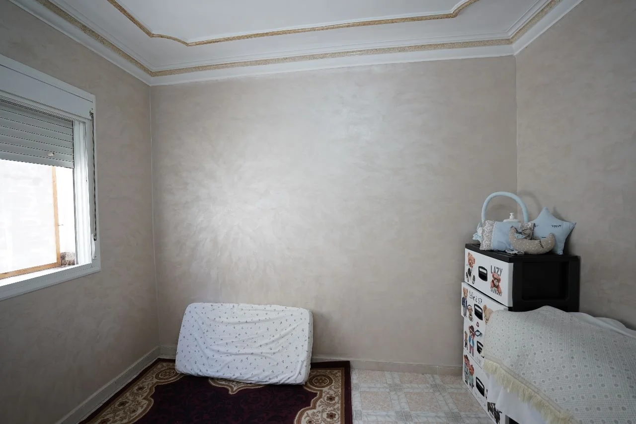 Bel appartement à Tétouan 4ème étage 2 chambre  2 salon  balcon 70 mètres 
