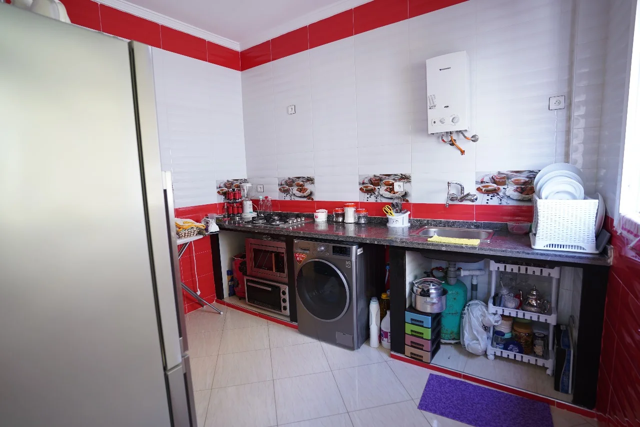 Appartement à vendre à boujarah tetouan 2 chambre 2 salon 93 mètres 3ème étage