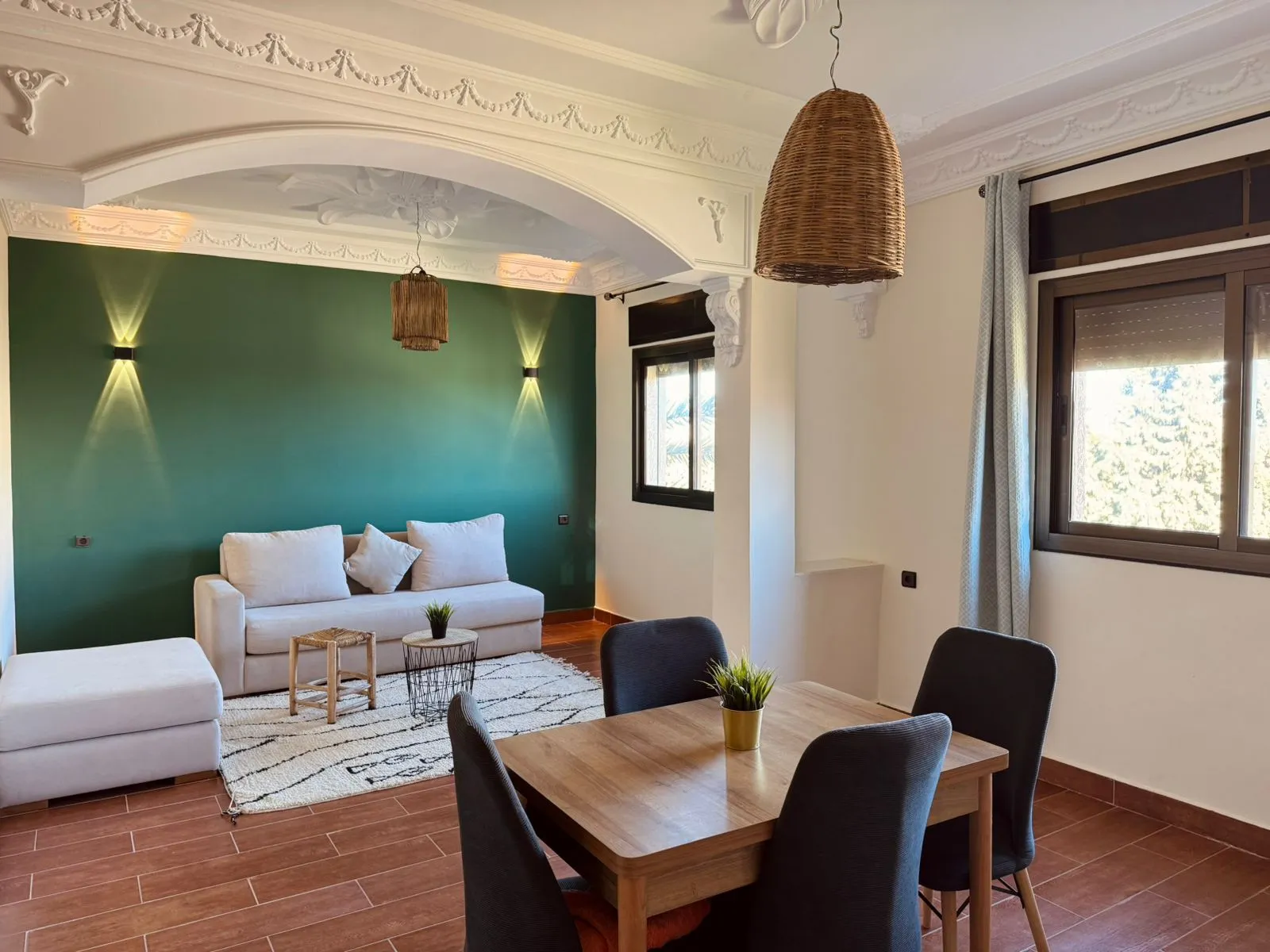 Appartement élégant à louer pour la journée à Tétouan, au 2 étage deux chambres.