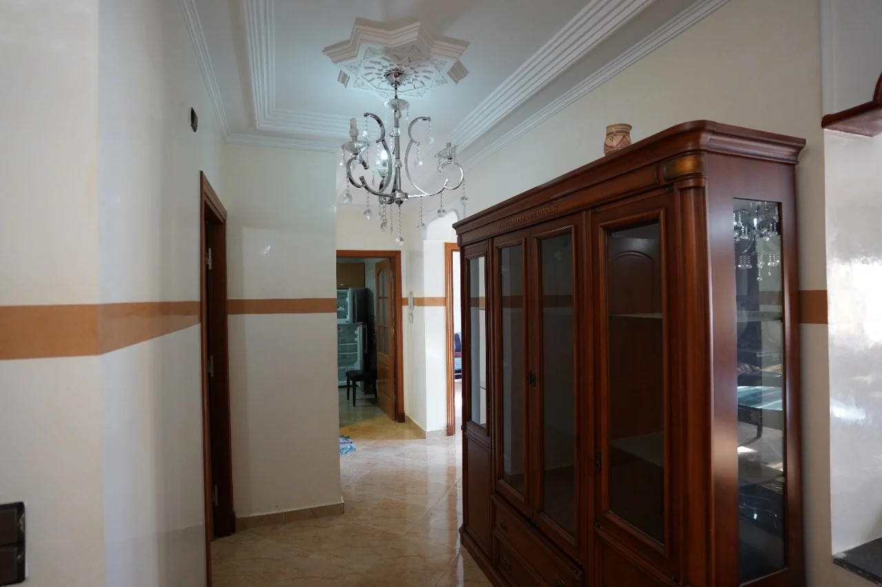 bel Appartement Moderne A vendre Tétouan à Résidence Fermée 3 chambre à 1 étage 