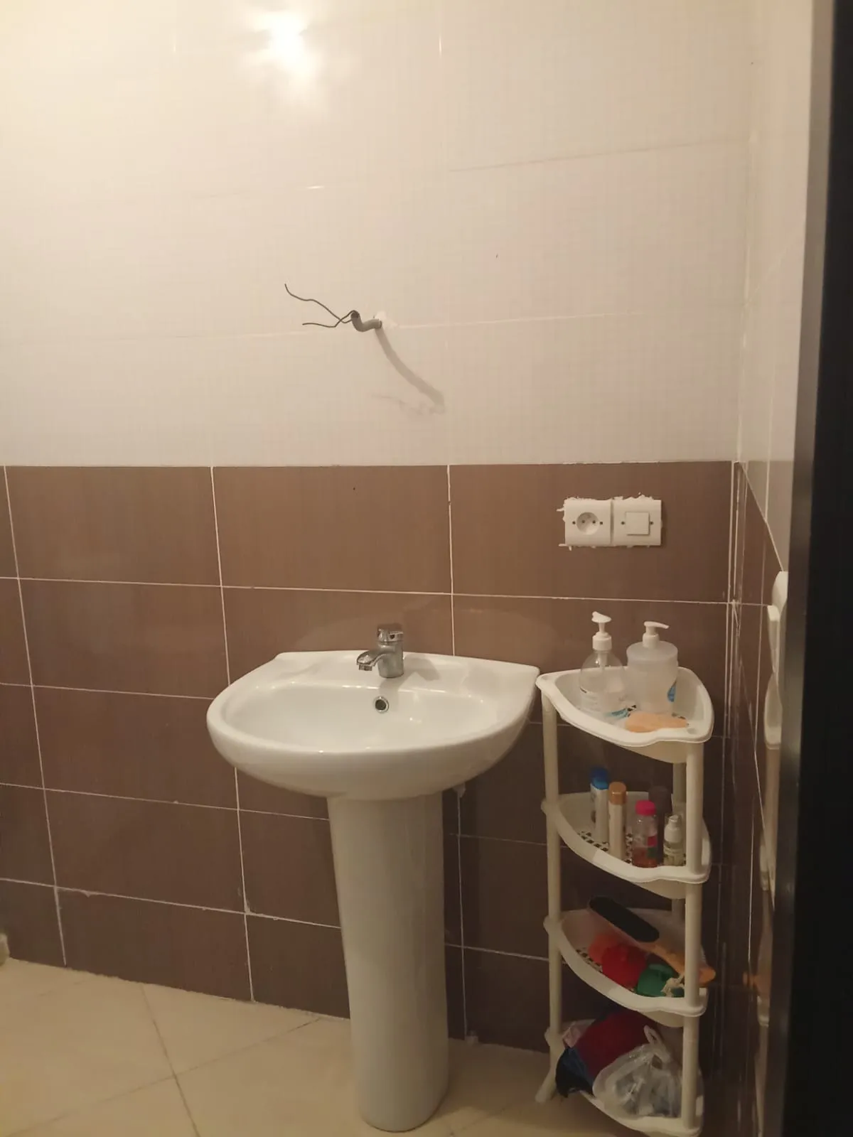 Charmant Rez-de-Chaussée à Louer à Tétouan  Résidence Sécurisée, Proche Marjane