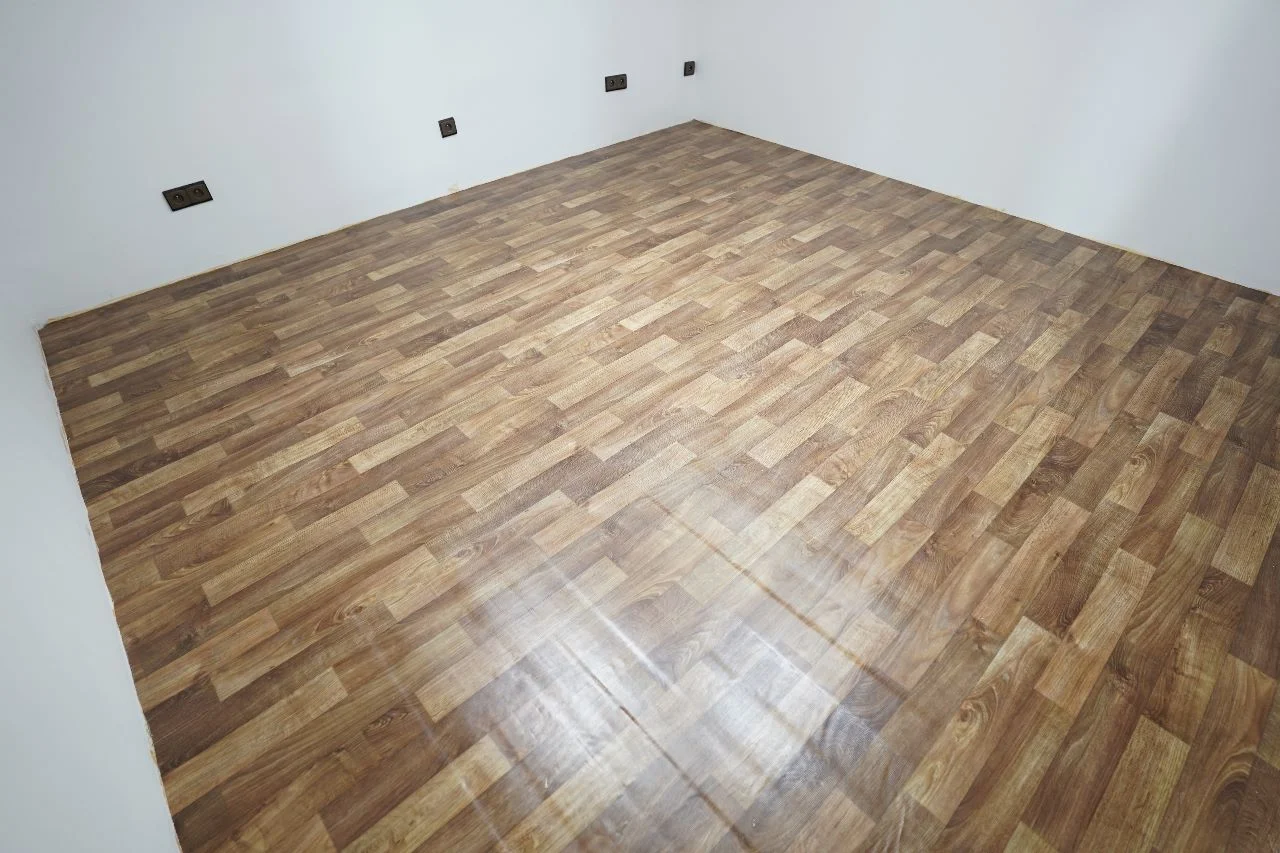 Un grand magasin commercial à louer et à vendre  , dans la ville de Tétouan 112M²