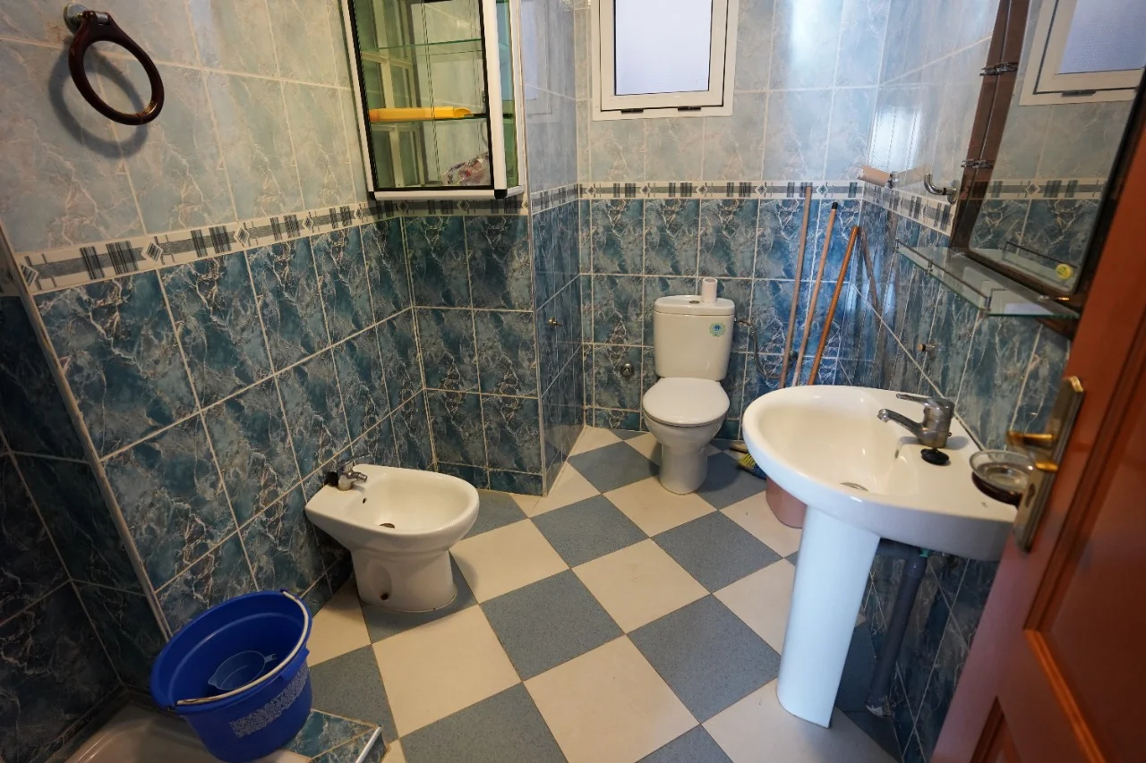bel Appartement Moderne A vendre Tétouan à Résidence Fermée 3 chambre à 1 étage 