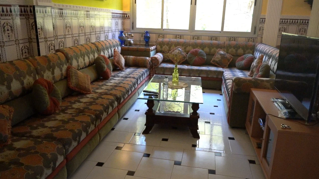 Luxueux appartement à vendre dans la ville de Tétouan 3 salons 2 chambre 100m²