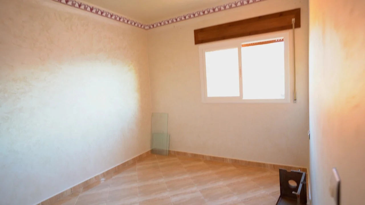 Appartement louer à Tétouan 2 chambres, salon, cuisine et salle de bain à 3 étage 
