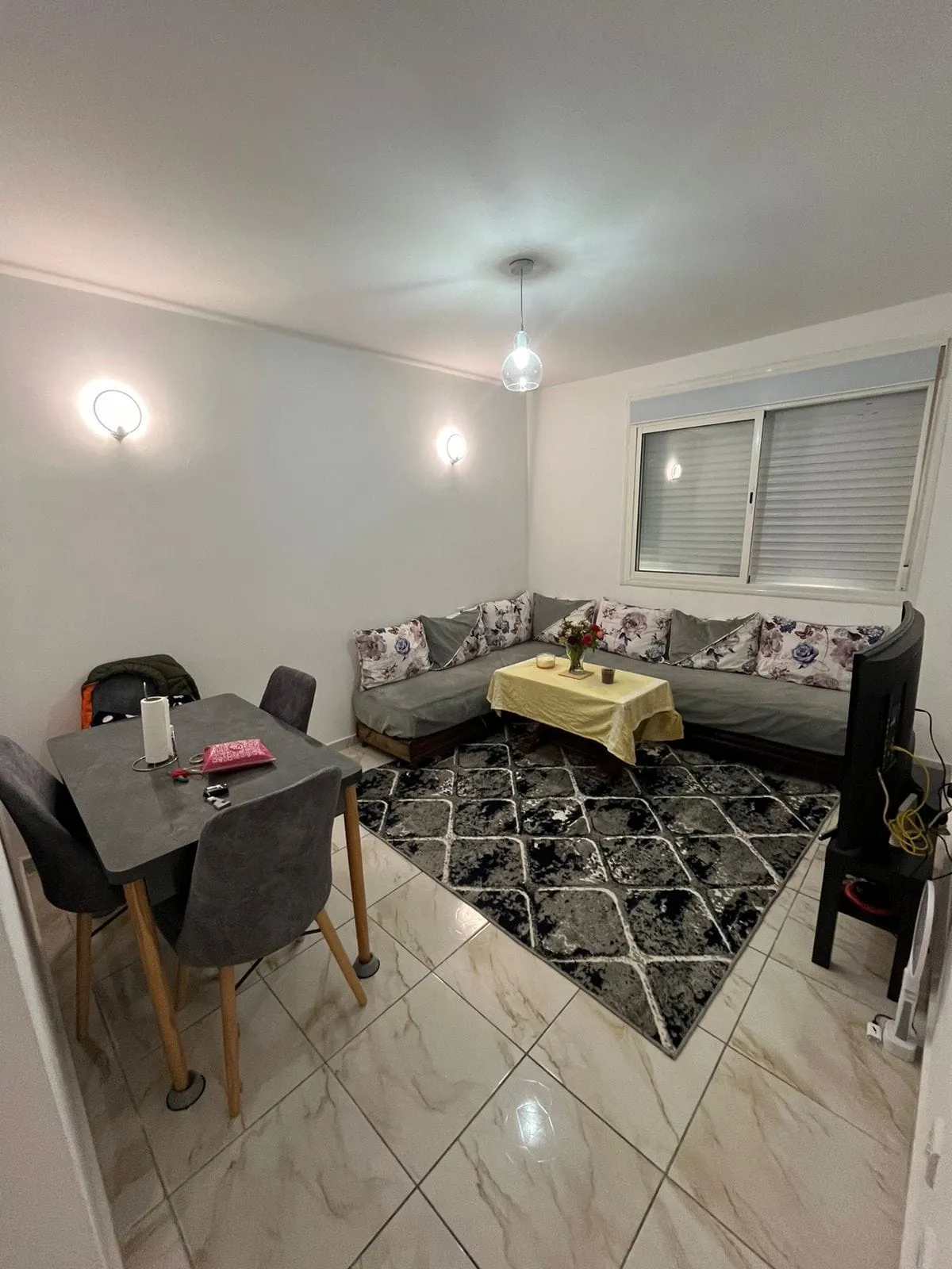 Bel appartement à vendre près de Marjane Tétouan, de 50m², sitsitué au 1er etage