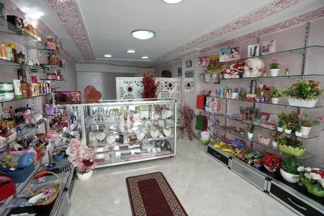 appartement a vendre centre tetouan 110m² 4 etage 2 chambre 3 salon et 2 balcon