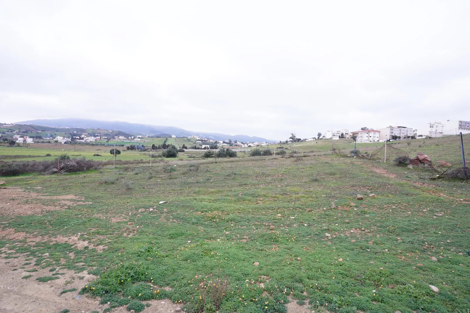 Terrain à vendre à Mellaline, d'une superficie de 700 m² une seule façade
